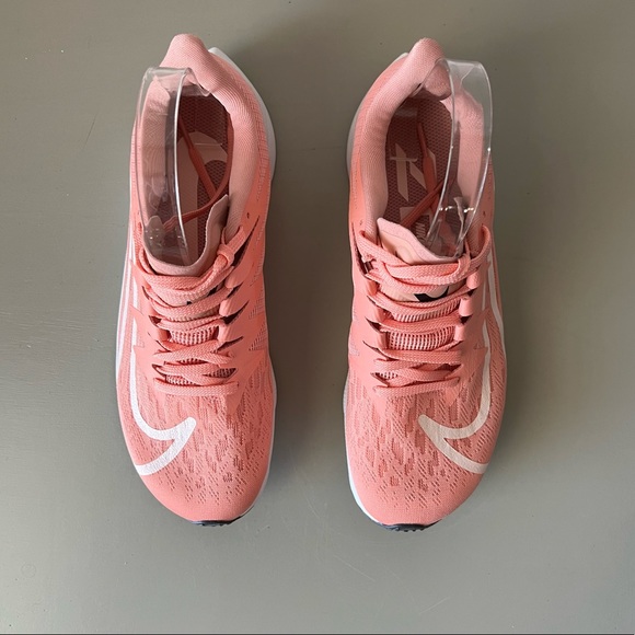 Nike Zoom Rival Fly Coral Women’s 7.5 US - Picture 2 of 10